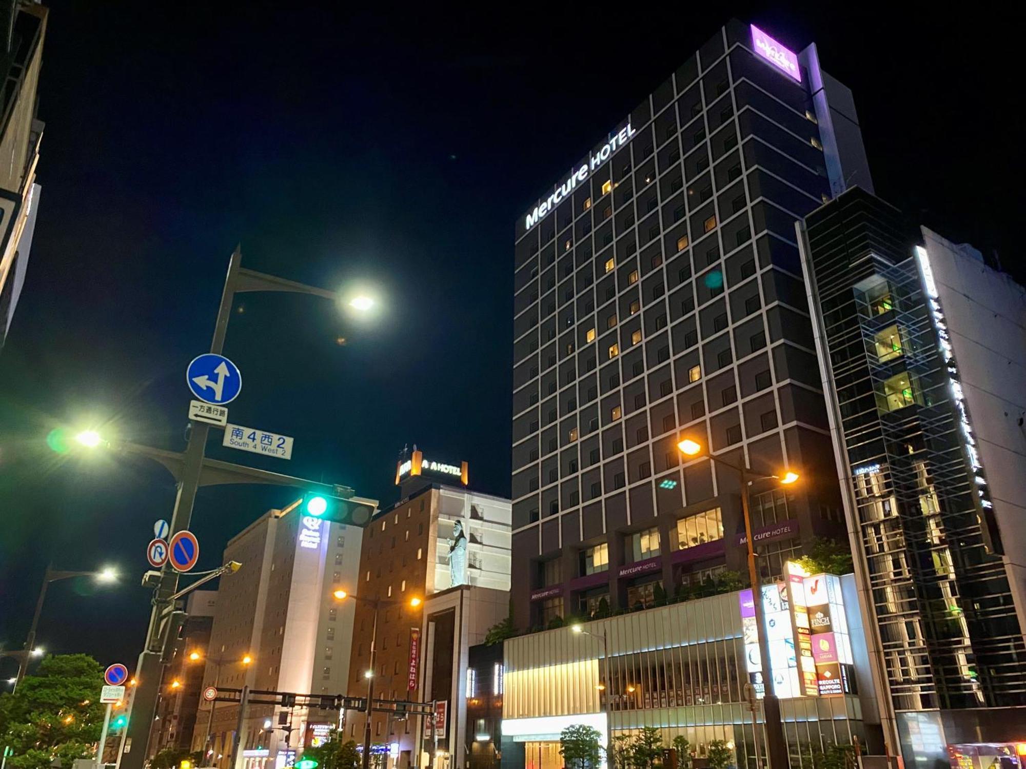 Mercure Hotel Sapporo Buitenkant foto